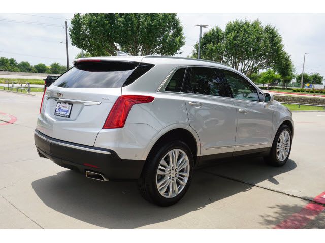 Photo 2 VIN: 1GYKNCRS8HZ121442 - CADILLAC XT5 