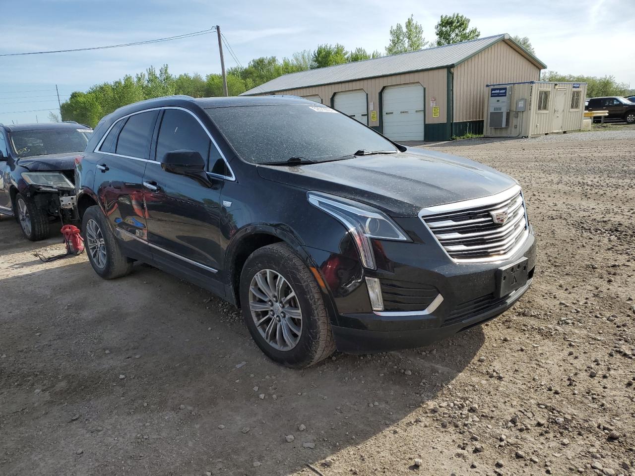 Photo 3 VIN: 1GYKNCRS8JZ111936 - CADILLAC XT5 