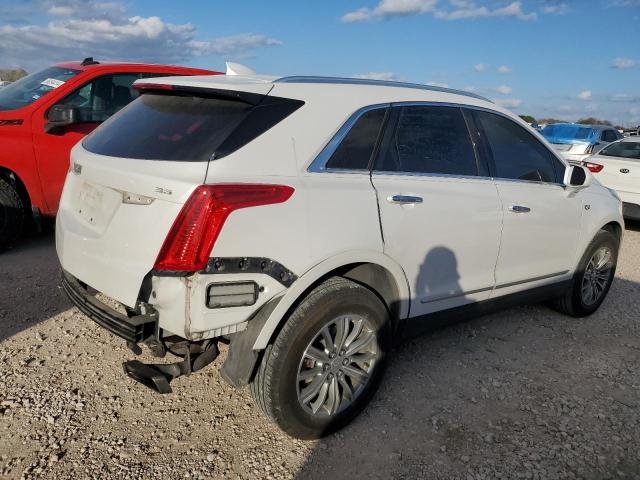 Photo 2 VIN: 1GYKNCRS8JZ112049 - CADILLAC XT5 LUXURY 