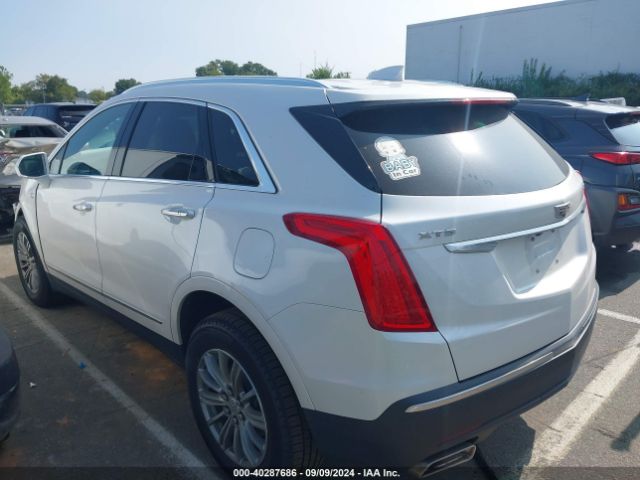 Photo 2 VIN: 1GYKNCRS8JZ120927 - CADILLAC XT5 