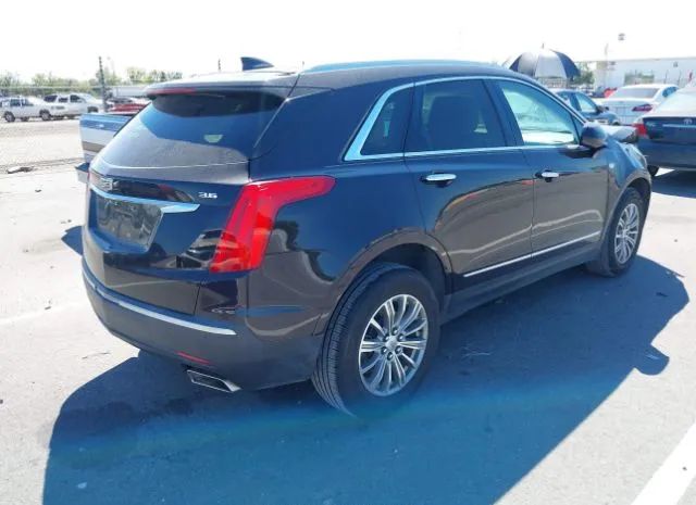 Photo 3 VIN: 1GYKNCRS8JZ199760 - CADILLAC XT5 