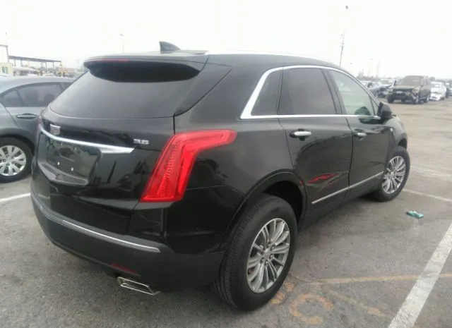 Photo 3 VIN: 1GYKNCRS8KZ171684 - CADILLAC XT5 