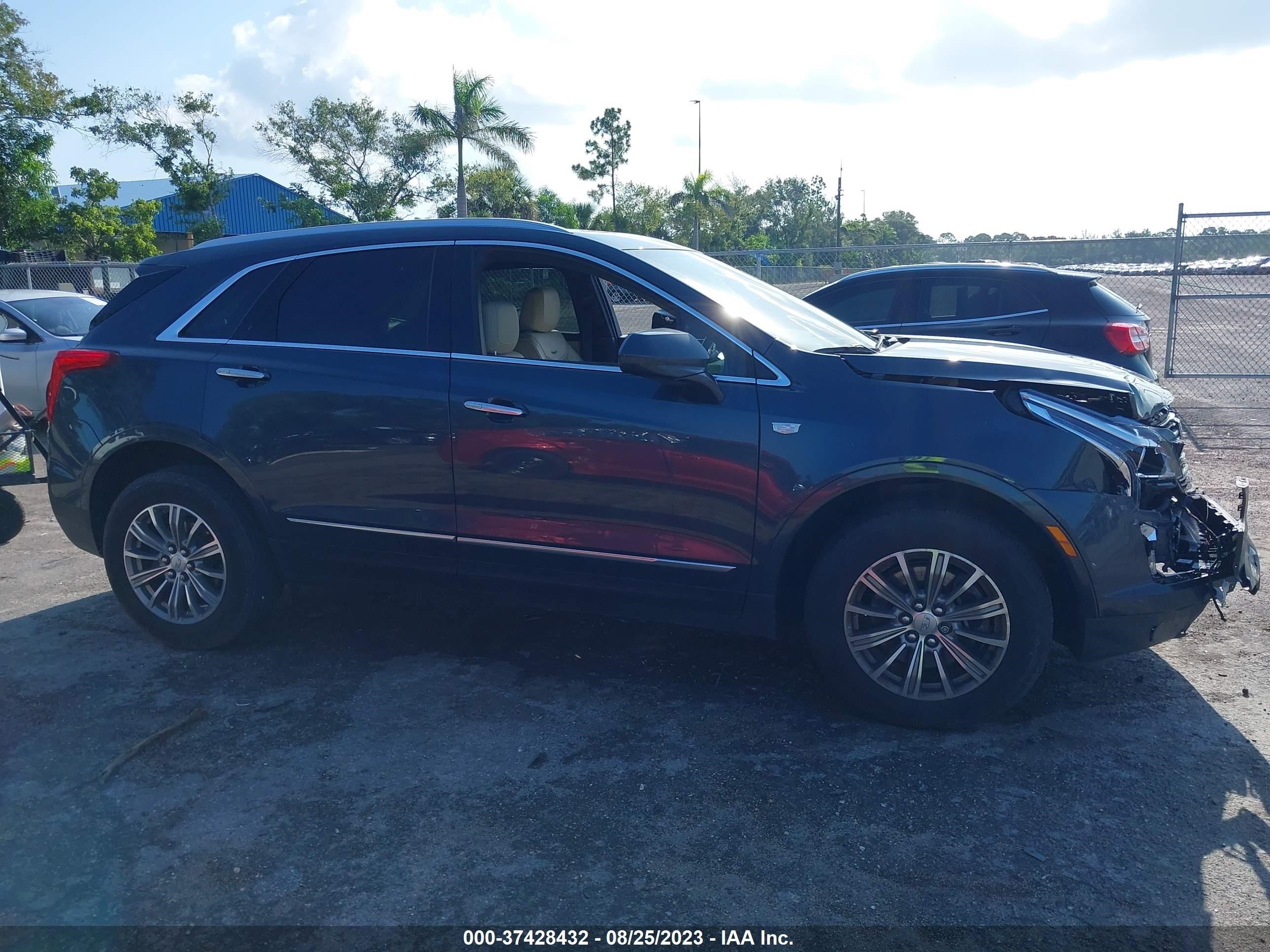 Photo 12 VIN: 1GYKNCRS8KZ208958 - CADILLAC XT5 