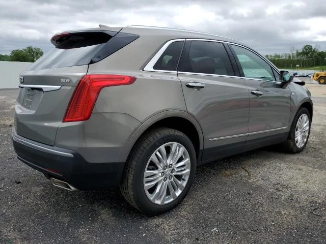 Photo 2 VIN: 1GYKNCRS9HZ313081 - CADILLAC XT5 PREMIU 