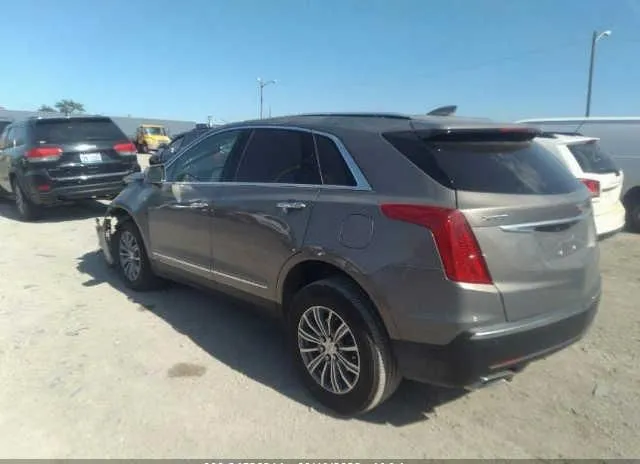 Photo 2 VIN: 1GYKNCRS9KZ266089 - CADILLAC XT5 