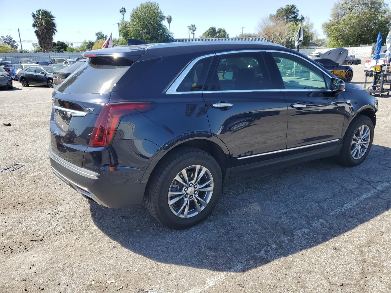 Photo 2 VIN: 1GYKNCRS9MZ175942 - CADILLAC XT5 