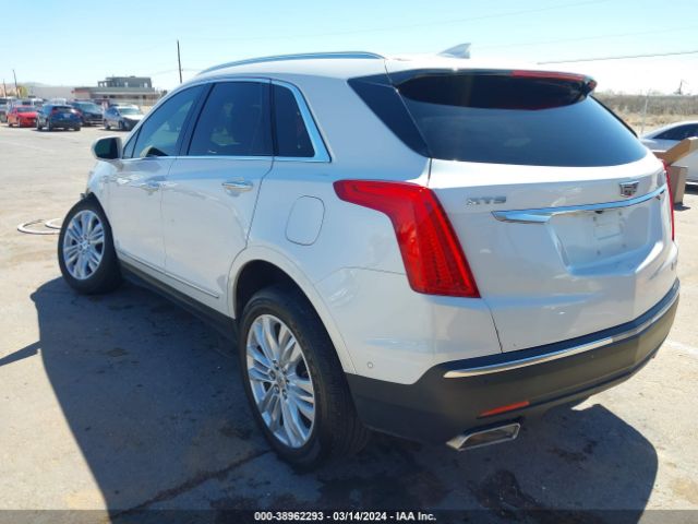 Photo 2 VIN: 1GYKNCRSXHZ159738 - CADILLAC XT5 