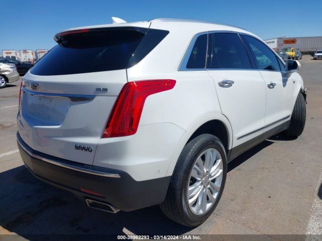 Photo 3 VIN: 1GYKNCRSXHZ159738 - CADILLAC XT5 