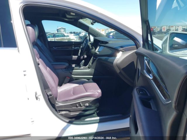 Photo 4 VIN: 1GYKNCRSXHZ159738 - CADILLAC XT5 