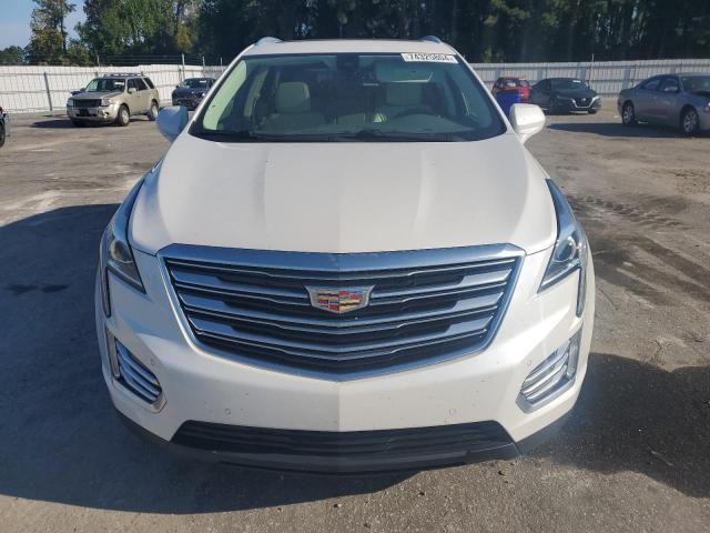 Photo 4 VIN: 1GYKNCRSXJZ190297 - CADILLAC XT5 LUXURY 