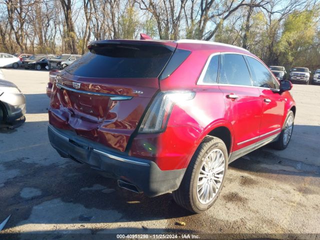 Photo 3 VIN: 1GYKNCRSXJZ190588 - CADILLAC XT5 