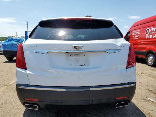 Photo 5 VIN: 1GYKNCRSXJZ245850 - CADILLAC XT5 LUXURY 