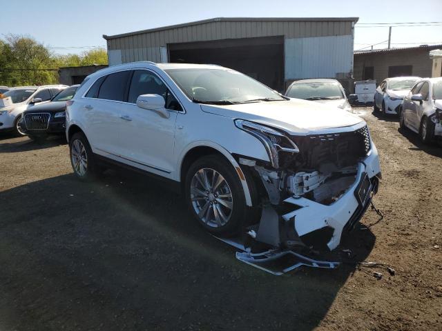 Photo 3 VIN: 1GYKNDR42RZ717509 - CADILLAC XT4 