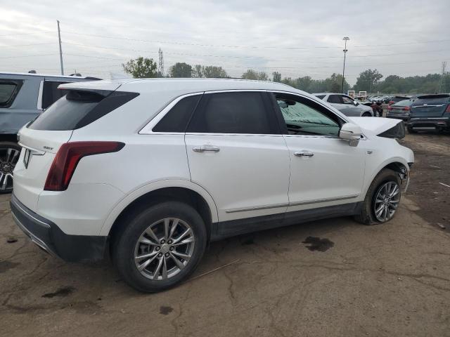 Photo 2 VIN: 1GYKNDR44MZ111556 - CADILLAC XT5 PREMIU 