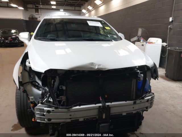 Photo 5 VIN: 1GYKNDR45NZ147225 - CADILLAC XT5 