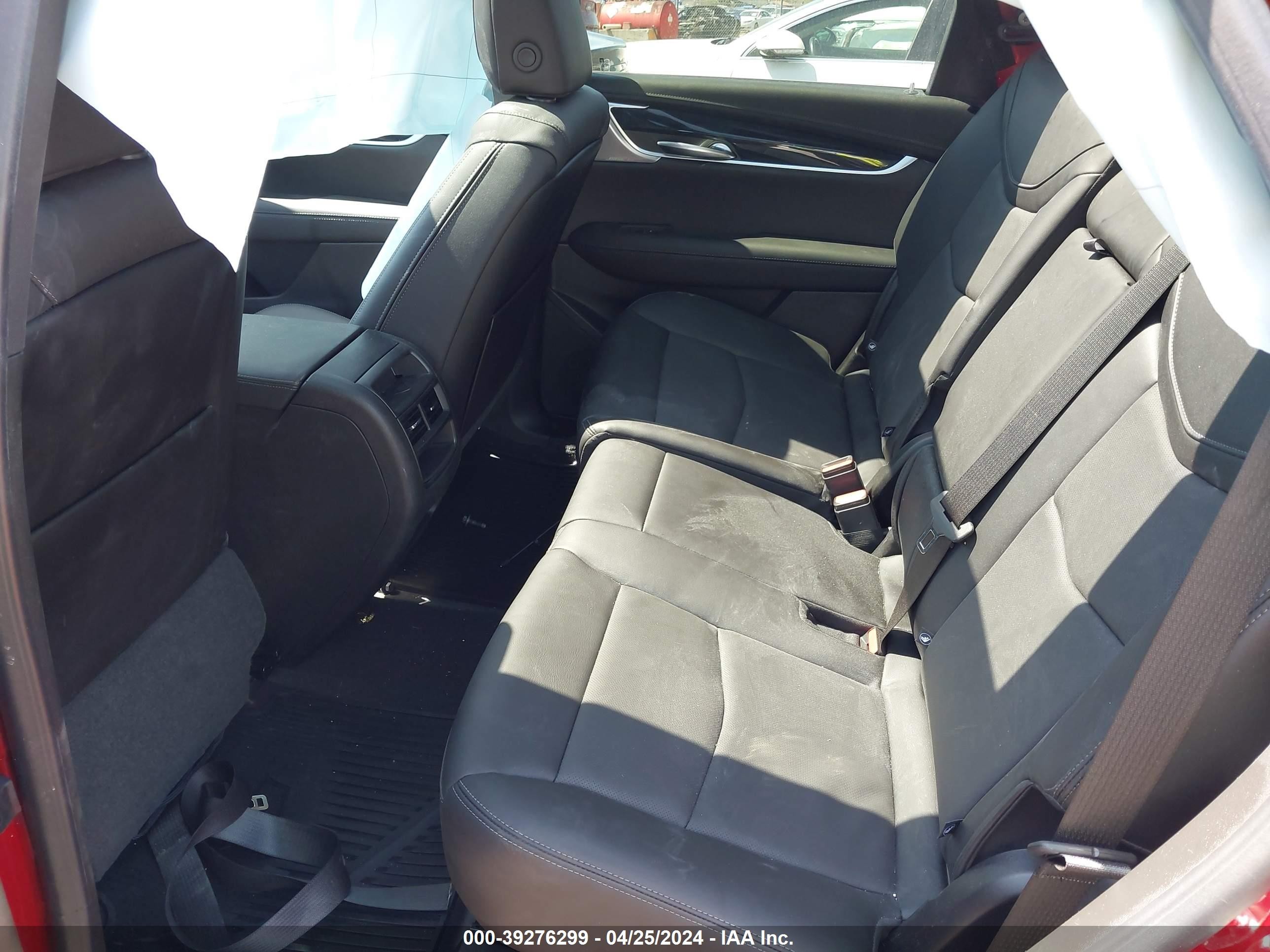 Photo 7 VIN: 1GYKNDR4XRZ722859 - CADILLAC XT5 