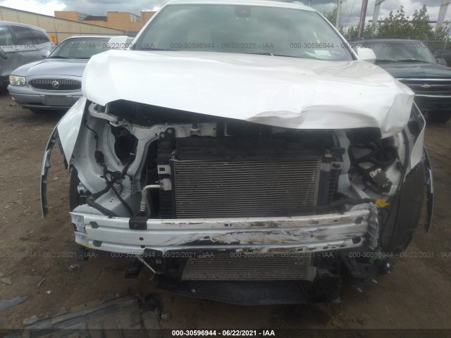 Photo 5 VIN: 1GYKNDRS0HZ208158 - CADILLAC XT5 