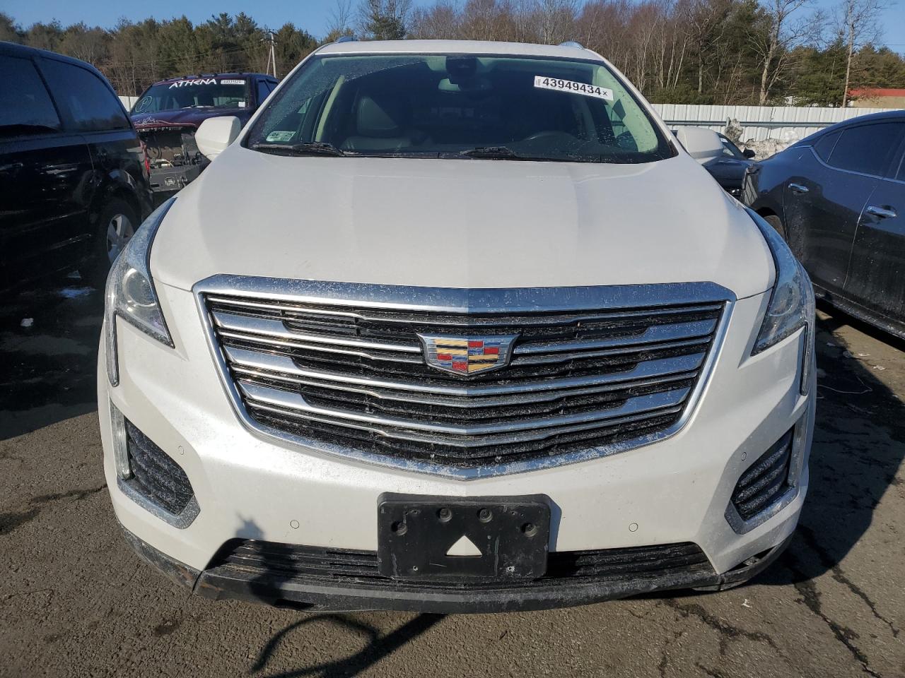 Photo 4 VIN: 1GYKNDRS0JZ173711 - CADILLAC XT5 