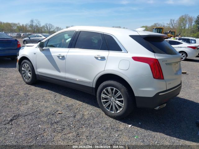 Photo 2 VIN: 1GYKNDRS0JZ240808 - CADILLAC XT5 