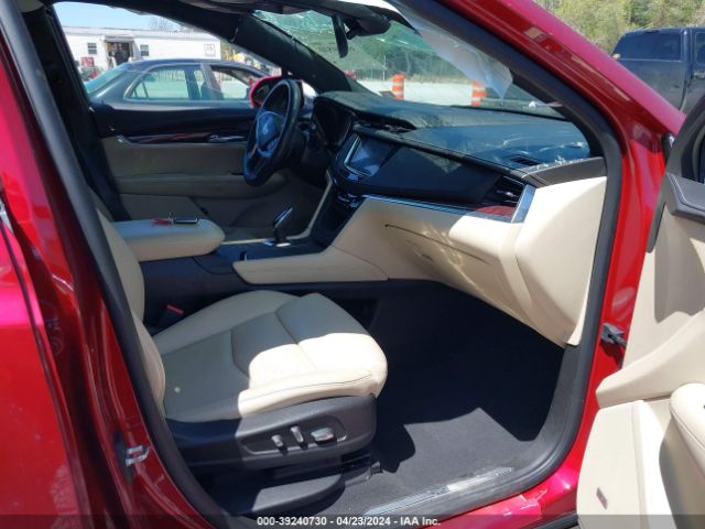 Photo 4 VIN: 1GYKNDRS0KZ136885 - CADILLAC XT5 