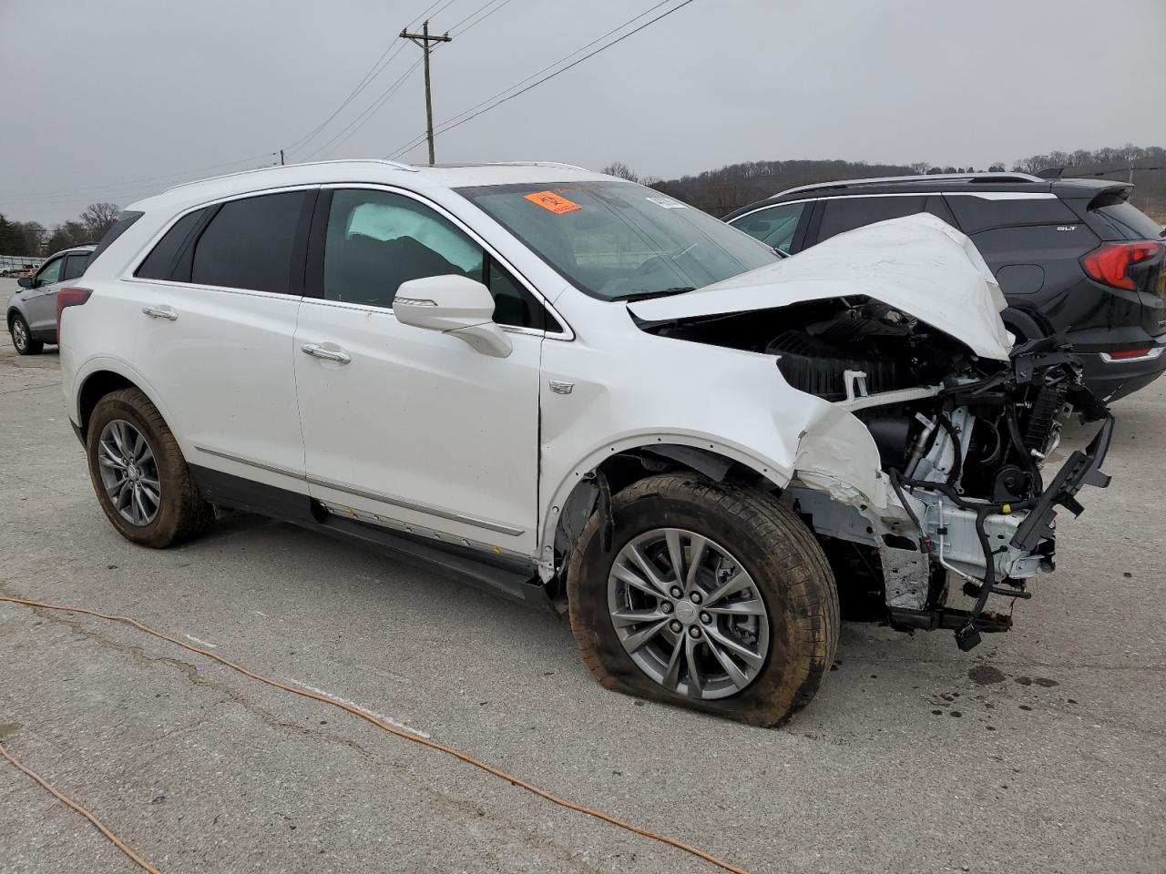 Photo 3 VIN: 1GYKNDRS0PZ110567 - CADILLAC XT5 