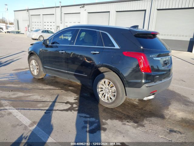 Photo 2 VIN: 1GYKNDRS1JZ243653 - CADILLAC XT5 