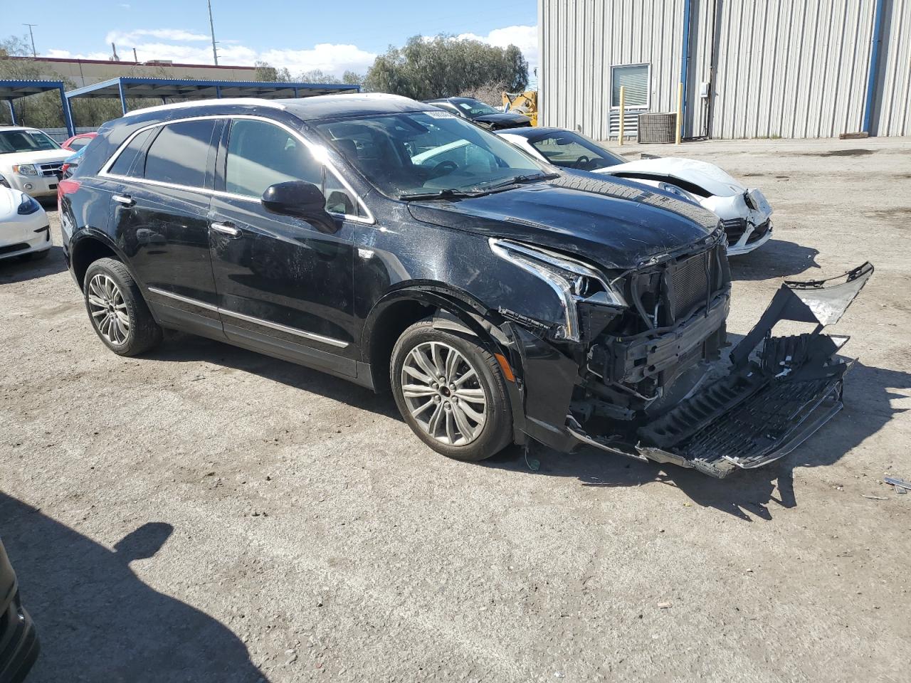 Photo 3 VIN: 1GYKNDRS2HZ174417 - CADILLAC XT5 