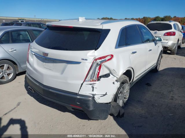 Photo 3 VIN: 1GYKNDRS2JZ159681 - CADILLAC XT5 