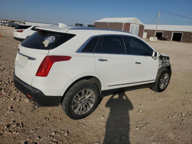 Photo 2 VIN: 1GYKNDRS2JZ245606 - CADILLAC XT5 LUXURY 