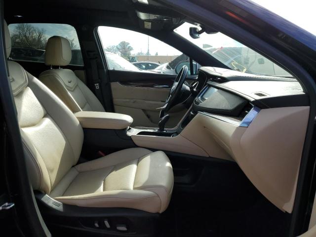 Photo 4 VIN: 1GYKNDRS2KZ183657 - CADILLAC XT5 LUXURY 