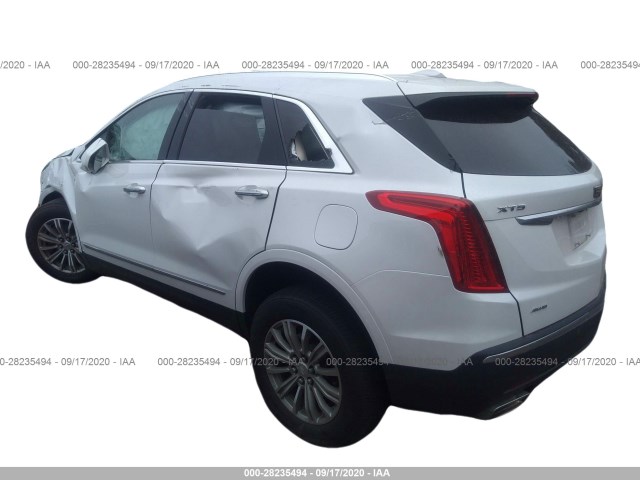 Photo 2 VIN: 1GYKNDRS3JZ226000 - CADILLAC XT5 