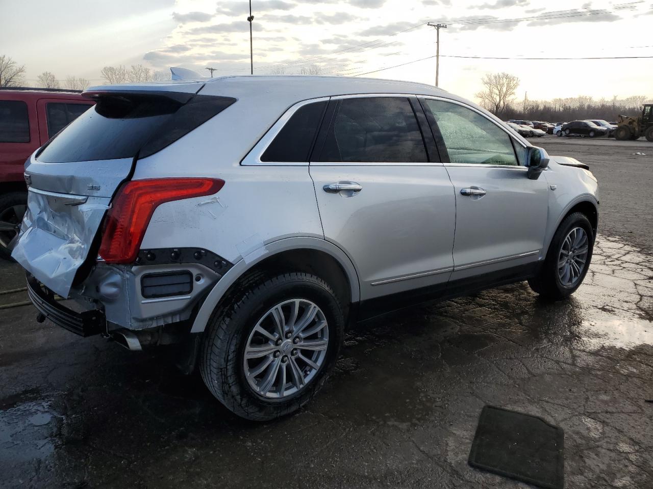 Photo 2 VIN: 1GYKNDRS3KZ228041 - CADILLAC XT5 