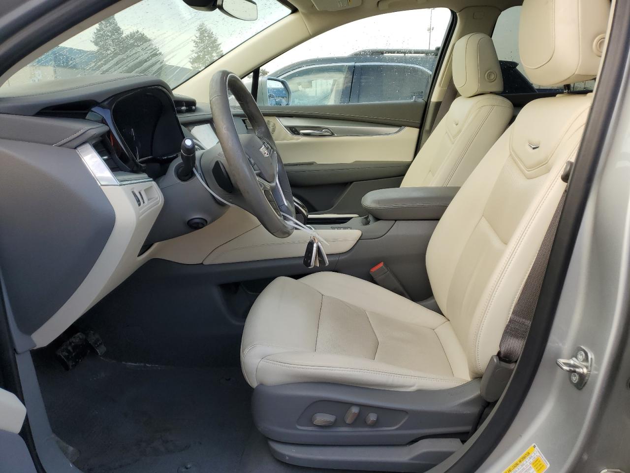 Photo 6 VIN: 1GYKNDRS3KZ228041 - CADILLAC XT5 