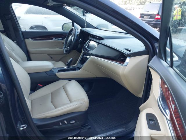 Photo 4 VIN: 1GYKNDRS4HZ125185 - CADILLAC XT5 