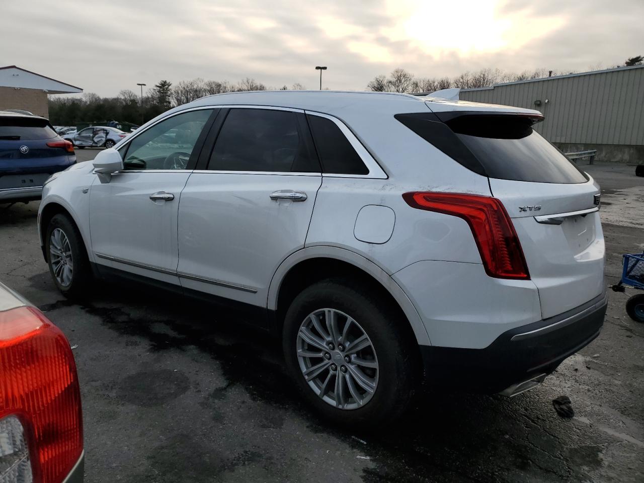 Photo 1 VIN: 1GYKNDRS4HZ249747 - CADILLAC XT5 