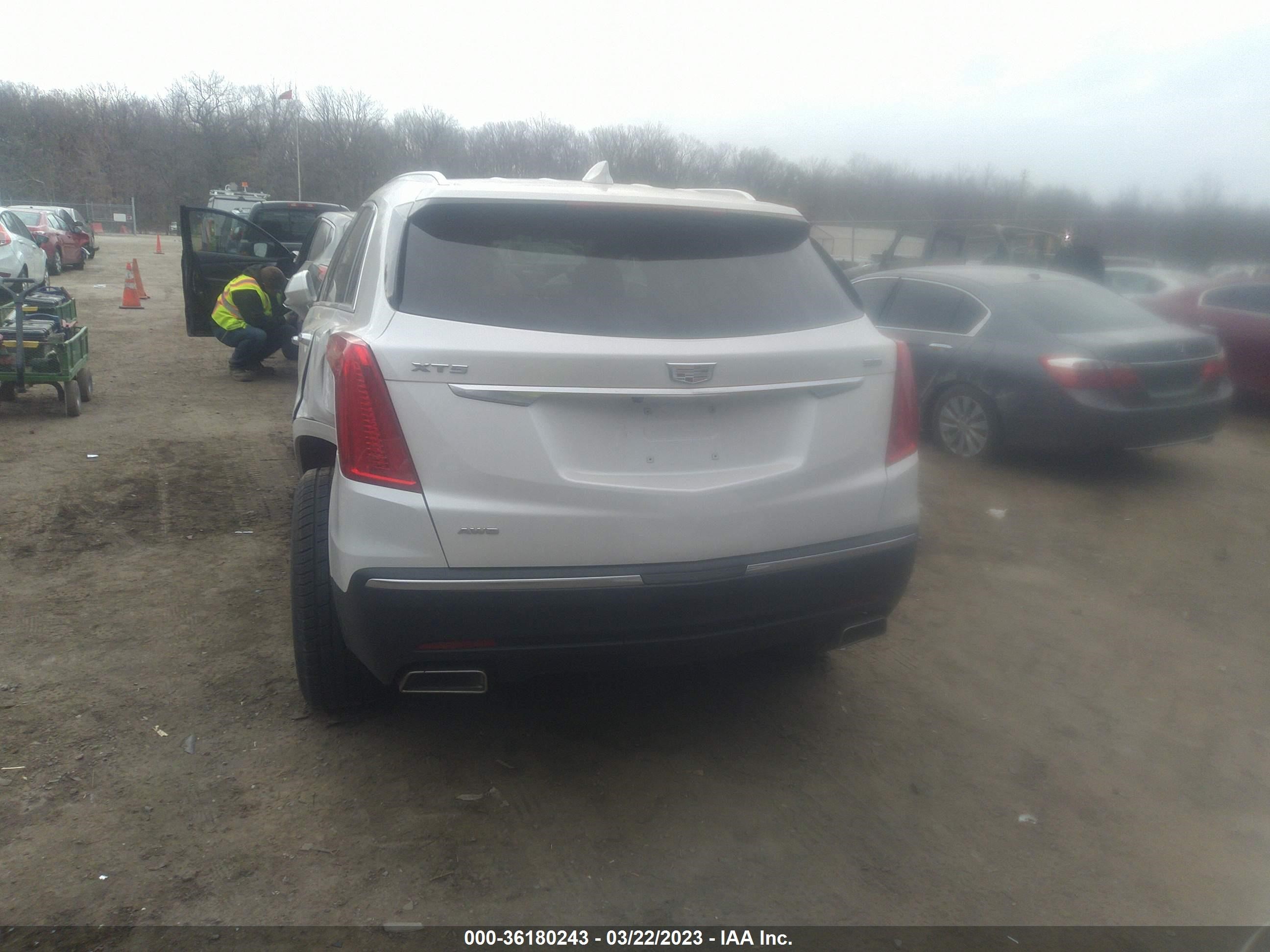 Photo 6 VIN: 1GYKNDRS4KZ103274 - CADILLAC XT5 