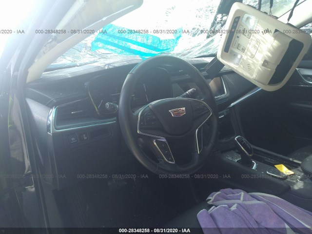 Photo 4 VIN: 1GYKNDRS4KZ231949 - CADILLAC XT5 