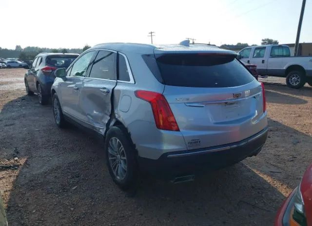 Photo 2 VIN: 1GYKNDRS5HZ317201 - CADILLAC XT5 