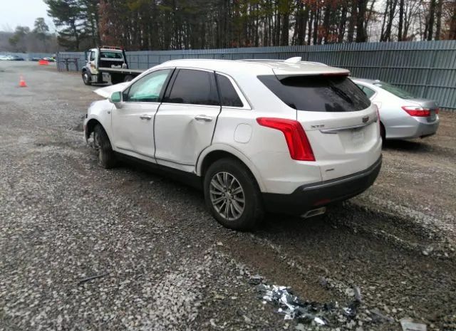 Photo 2 VIN: 1GYKNDRS6HZ163176 - CADILLAC XT5 