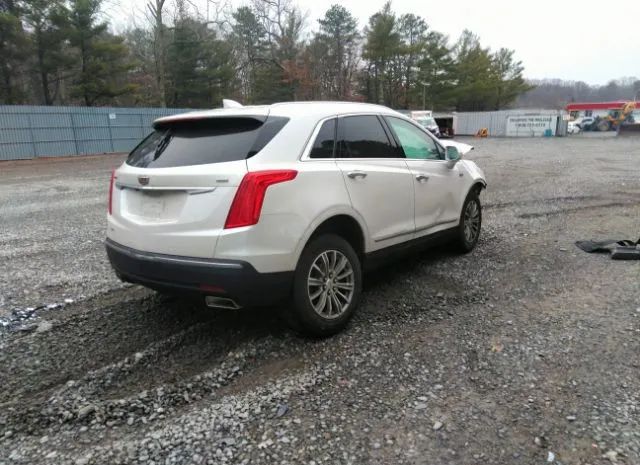 Photo 3 VIN: 1GYKNDRS6HZ163176 - CADILLAC XT5 