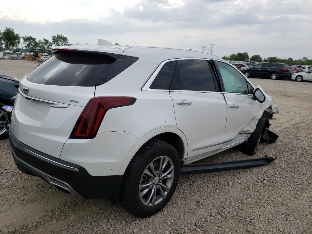 Photo 2 VIN: 1GYKNDRS6MZ106406 - CADILLAC XT5 