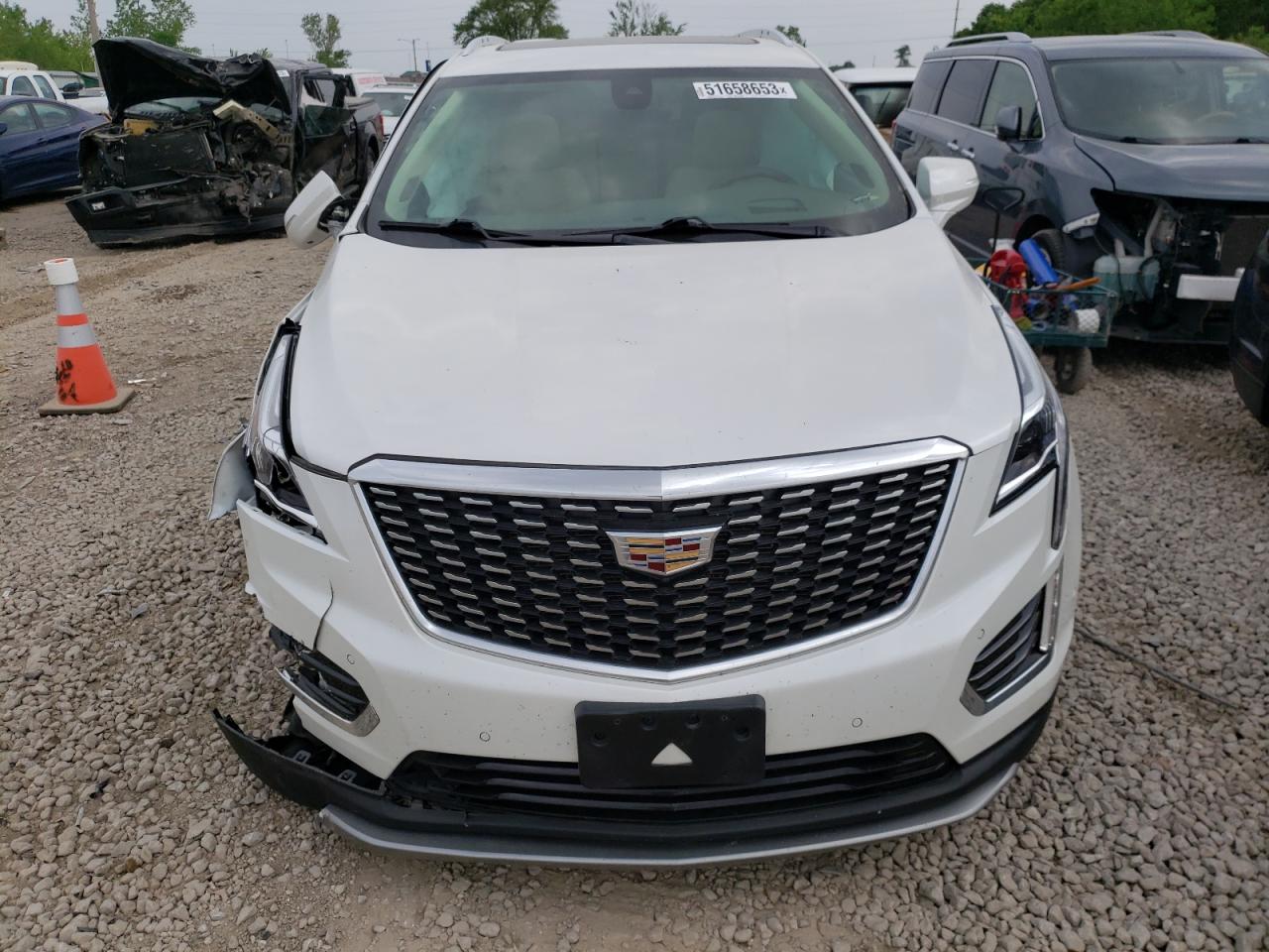 Photo 4 VIN: 1GYKNDRS6MZ106406 - CADILLAC XT5 