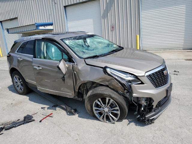 Photo 3 VIN: 1GYKNDRS6NZ131307 - CADILLAC XT5 PREMIU 