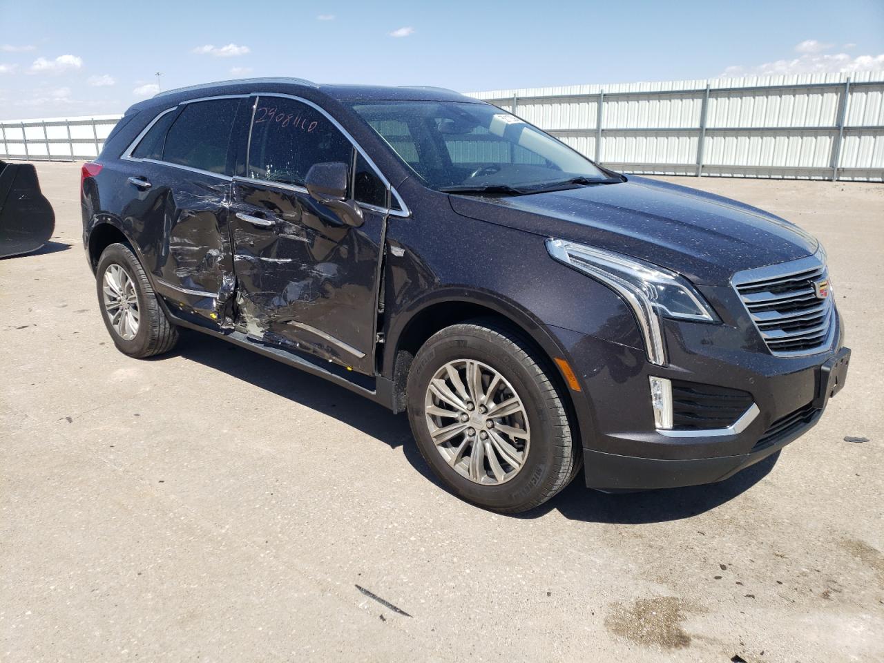 Photo 3 VIN: 1GYKNDRS7KZ160536 - CADILLAC XT5 