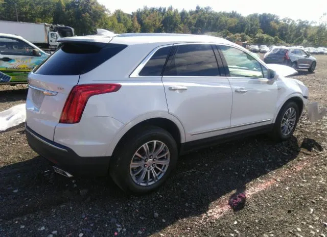 Photo 3 VIN: 1GYKNDRS7KZ246235 - CADILLAC XT5 