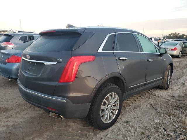 Photo 2 VIN: 1GYKNDRS8HZ280435 - CADILLAC XT5 LUXURY 