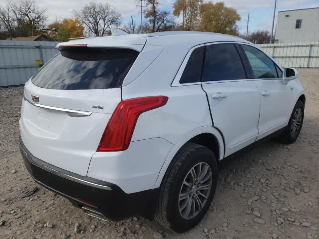 Photo 3 VIN: 1GYKNDRS8HZ319136 - CADILLAC XT5 LUXURY 