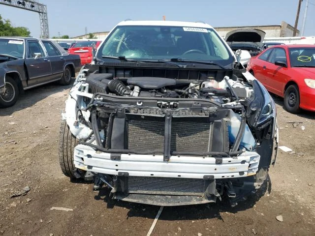 Photo 4 VIN: 1GYKNDRS8JZ131867 - CADILLAC XT5 LUXURY 