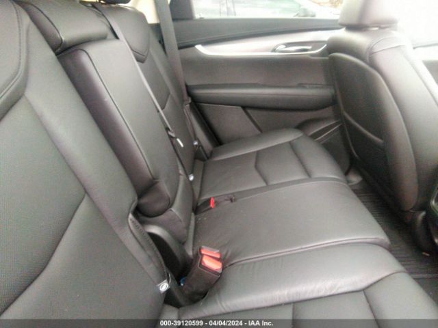 Photo 7 VIN: 1GYKNDRS8KZ272939 - CADILLAC XT5 