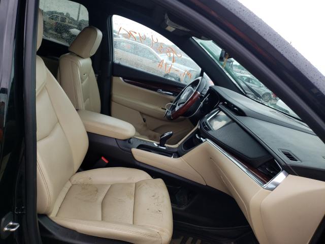 Photo 4 VIN: 1GYKNDRS9HZ142970 - CADILLAC XT5 LUXURY 